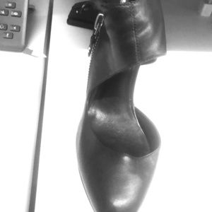 Belle by Sigerson Morrison booties